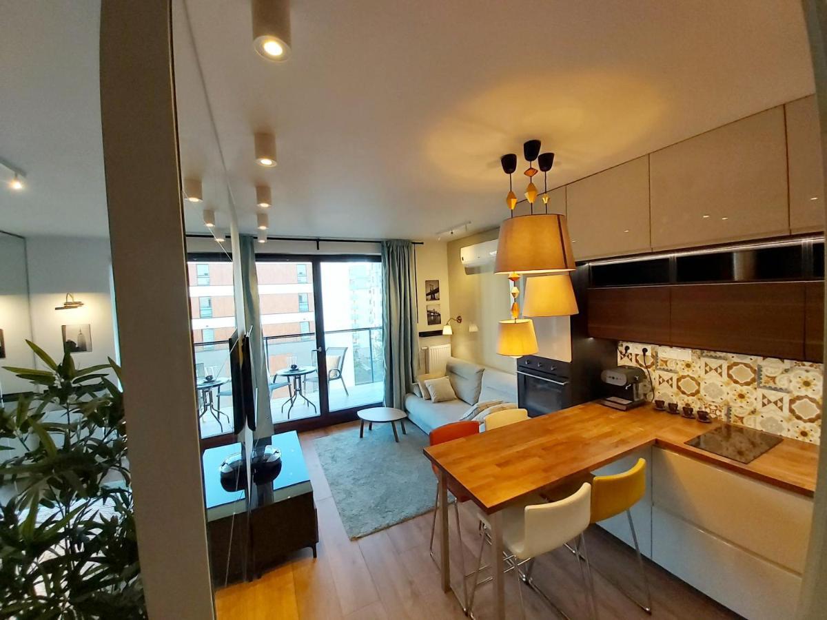 Siedmiogrodzka - Most Handy Location, Aircon & Garage Free Warsaw Exterior photo