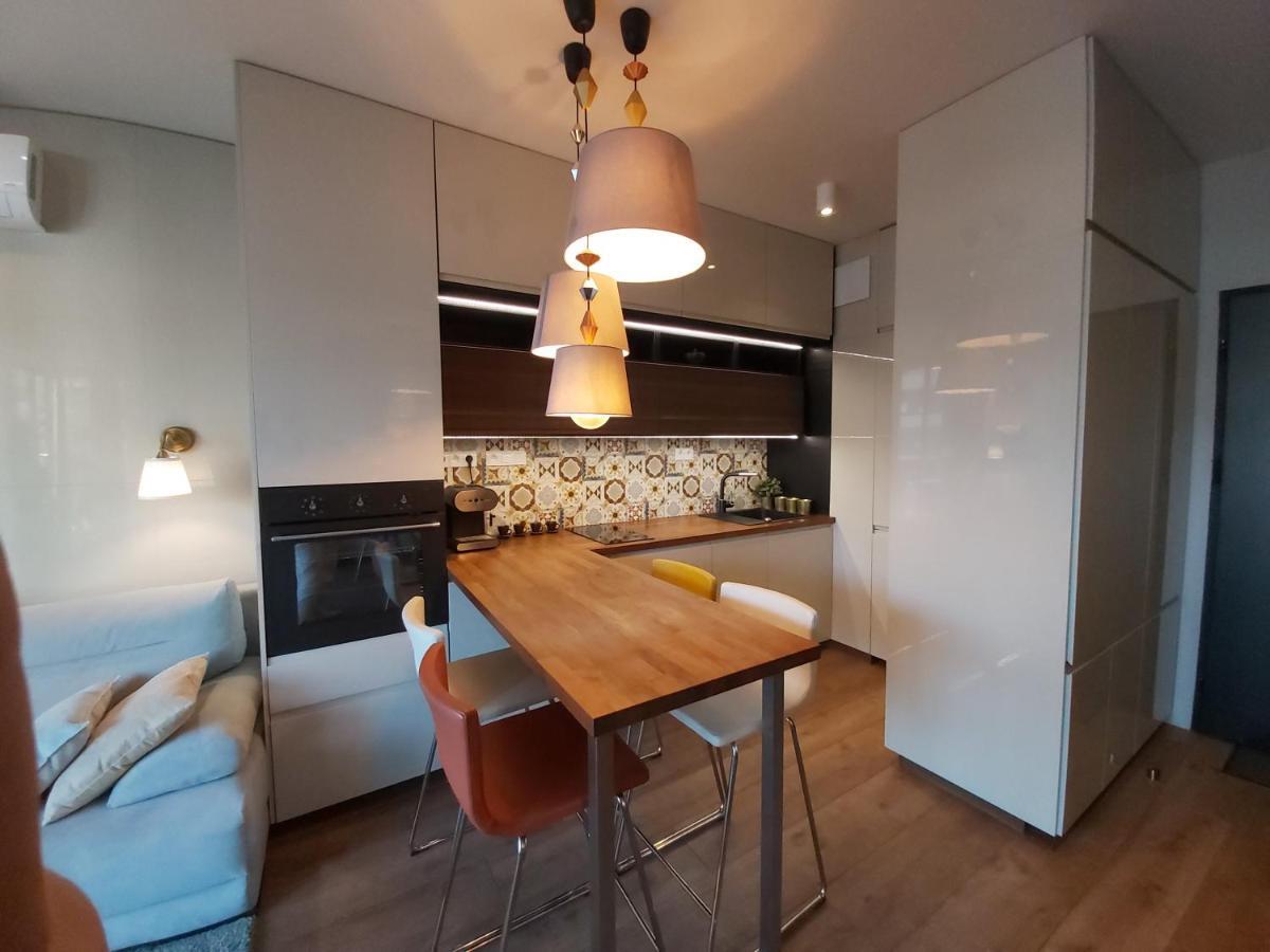 Siedmiogrodzka - Most Handy Location, Aircon & Garage Free Warsaw Exterior photo