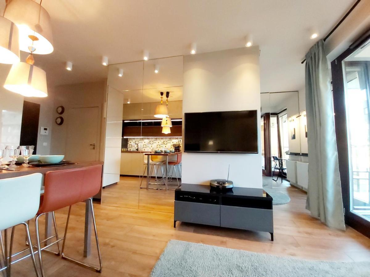 Siedmiogrodzka - Most Handy Location, Aircon & Garage Free Warsaw Exterior photo